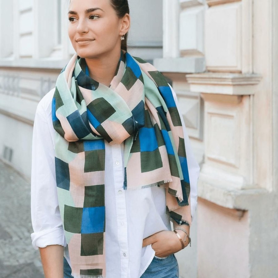 Fashion Accessories Remember | Scarf 'Smilla'